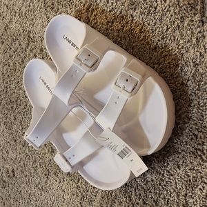 🤍🤍 Lane Bryant White Foam Double Strap Sandals 8W NWT 🤍🤍